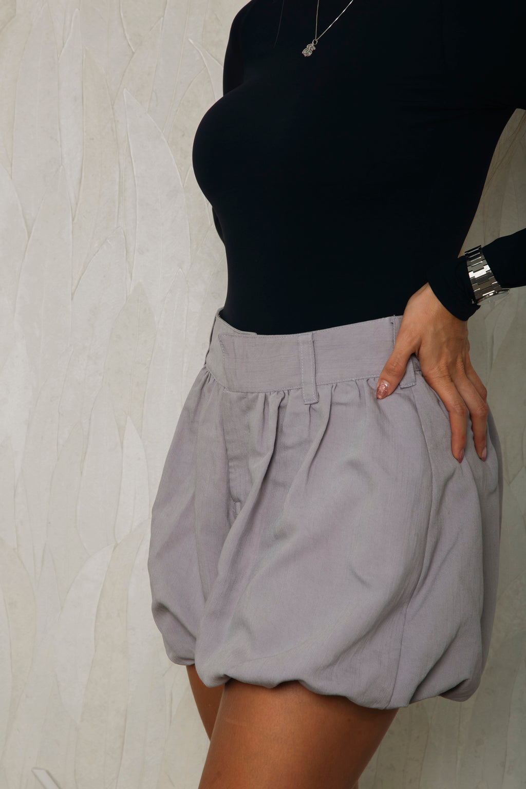 Short Génesis Gris - moda femenina AVR-lateral
