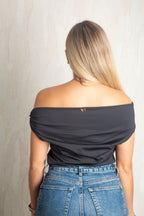 Top Victoria negro para mujer de AVR, moda femenina en Colombia.