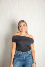 Top Victoria negro para mujer de AVR, moda femenina en Colombia.
