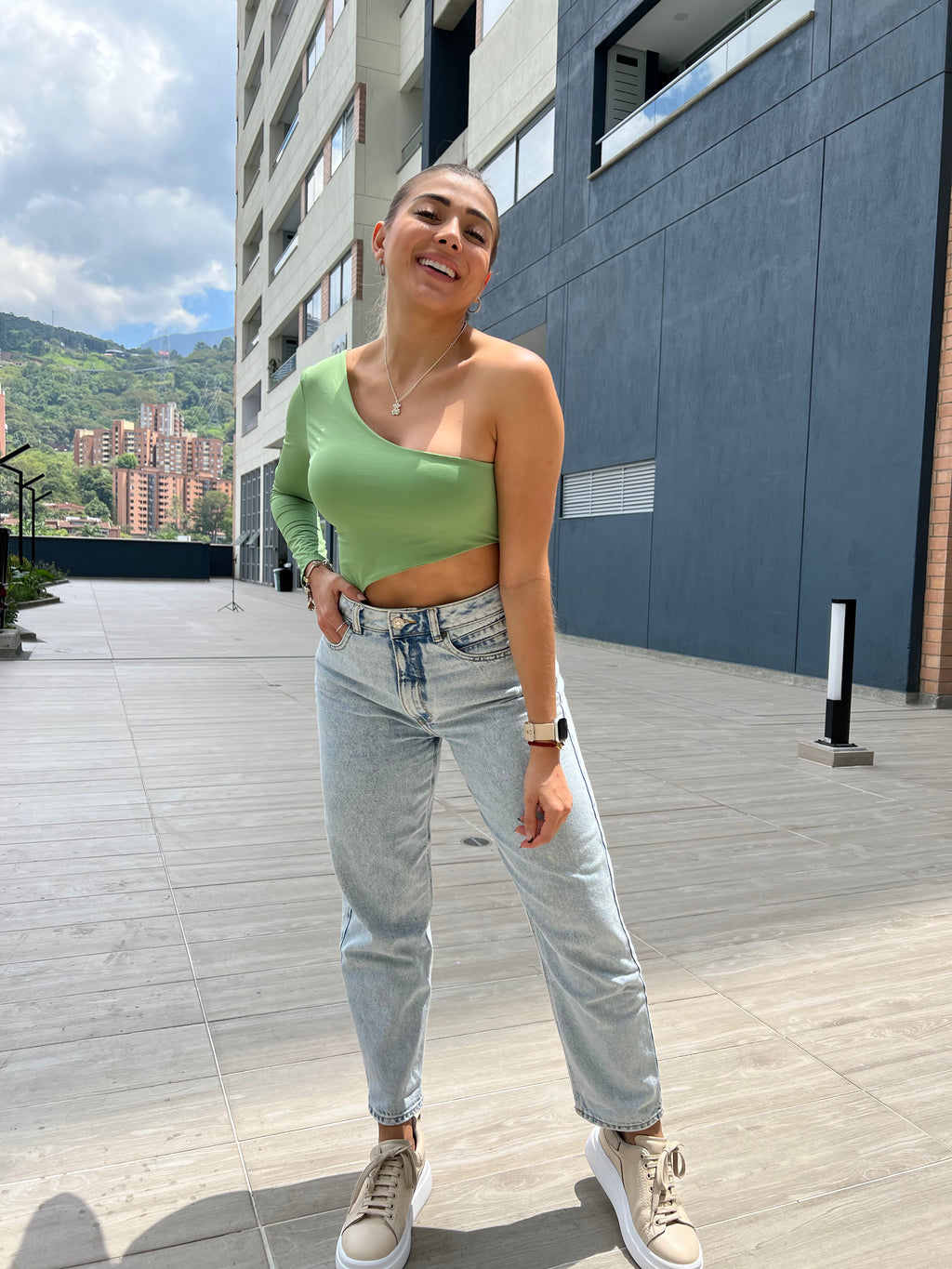 Body Cruzado